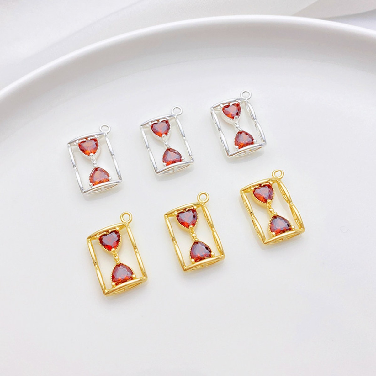 Light Luxury Retro Red Heart H - Jewelry Making Light review and price